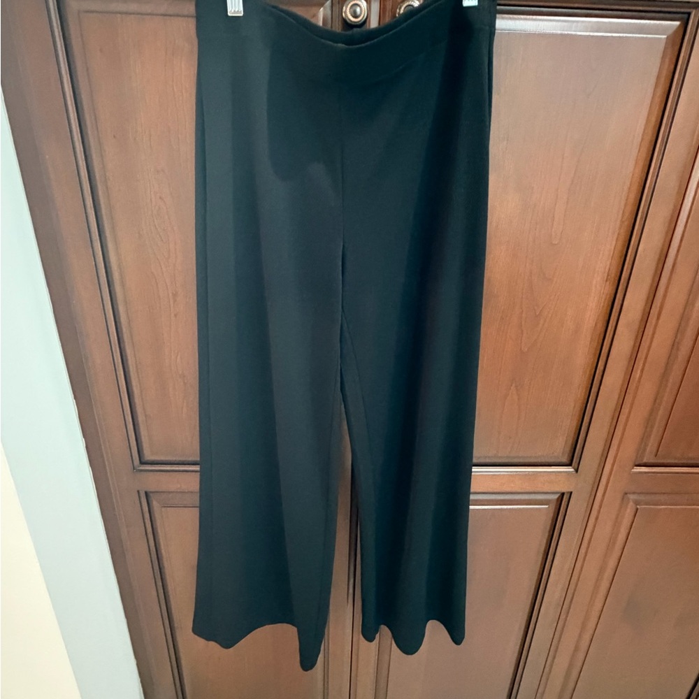 Chico's Classic Black Wide Leg Pants